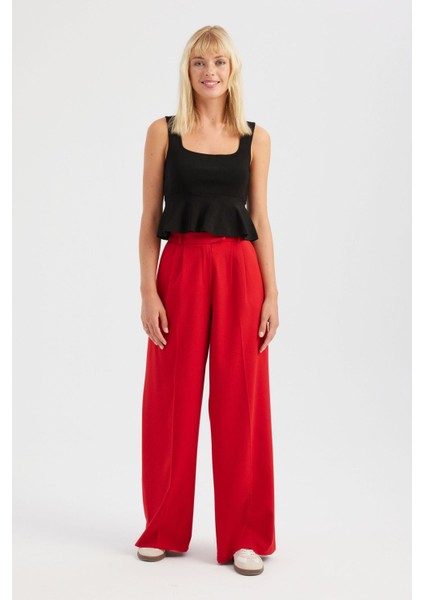 Kadın Kare Yaka Örme Volanlı Bluz Black