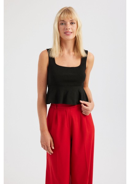 Kadın Kare Yaka Örme Volanlı Bluz Black