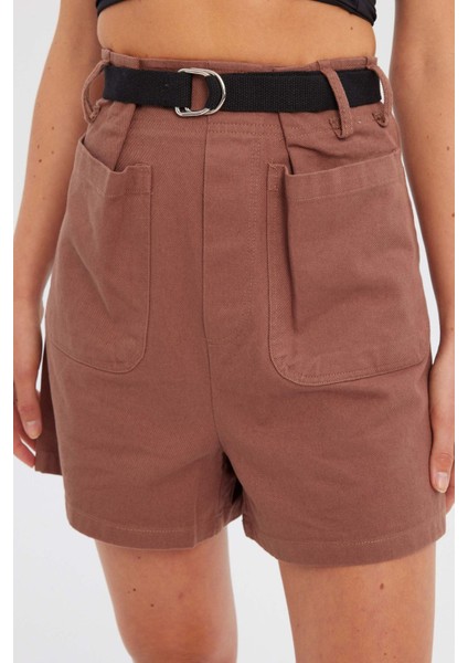 Kadın Pamuklu Yüksek Bel Cep Detaylı Şortlar Brown