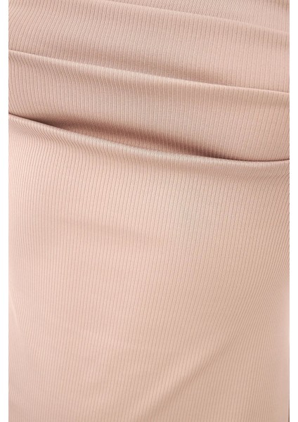 Kadın Kırışıklıklı Kare Yaka Mini Elbise Natural