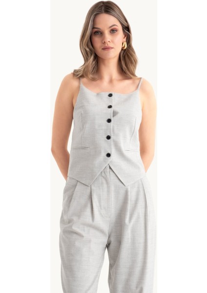 Kadın Gri İnce Askılı Düğmeli Üst Grey