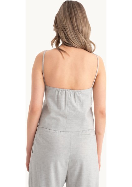 Kadın Gri İnce Askılı Düğmeli Üst Grey