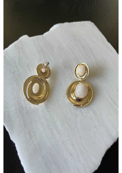 Sallantılı Oval Küpe modelleri