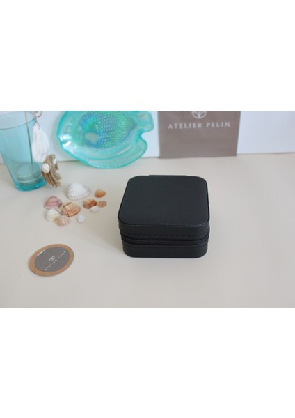 Şık Kare Takı ve Mücevher Çantası, Siyah Renkle Zarif Saklama Alanı modelleri