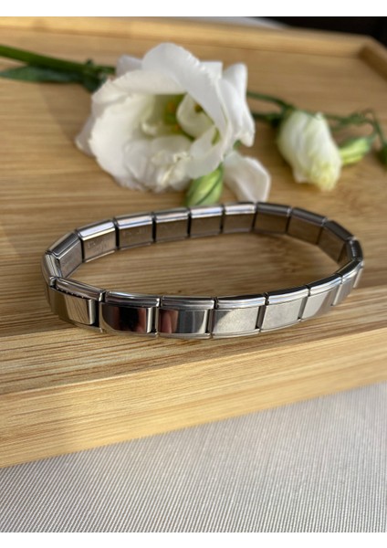 Charm Italyan Yazısız Düz Gümüş Renk Çelik Bileklik modelleri