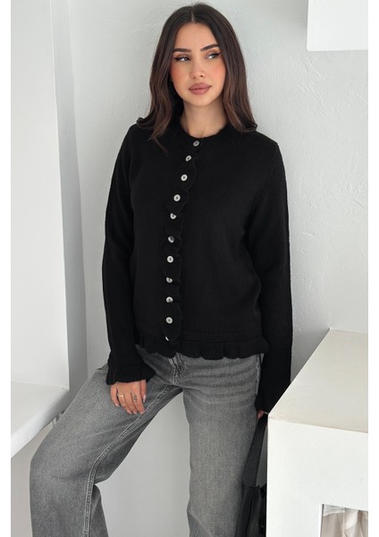 Kadın Kalın Tiftik Hırka – Fırfır Kollu & Yumuşak Dokulu modelleri