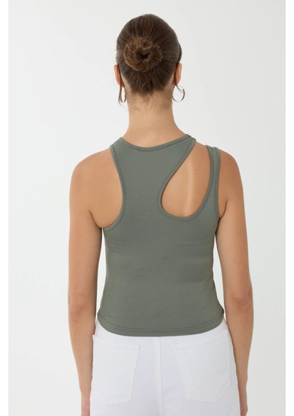 Kadın Asimetrik Yaka Crop Top Yeşil