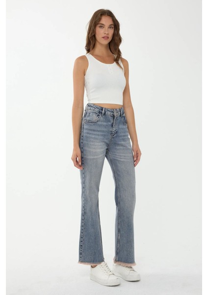 Kadın Düğme Detaylı Crop Üst White