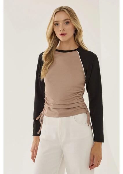 Kadın Renk Bloklu Bisiklet Yaka Üst Natural