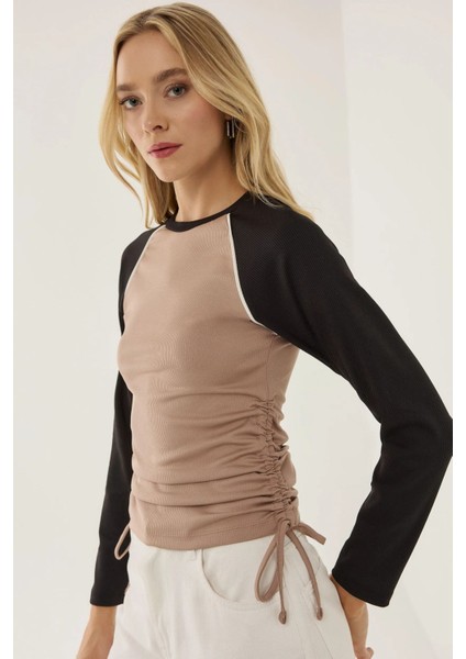 Kadın Renk Bloklu Bisiklet Yaka Üst Natural