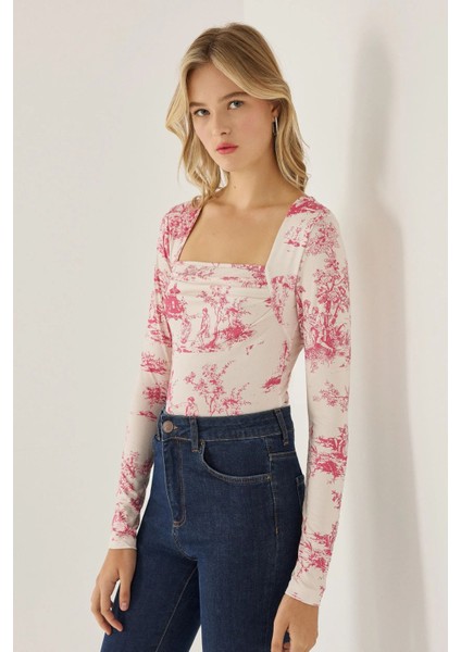 Kadın Büzgü Detaylı Desenli Üst Pink
