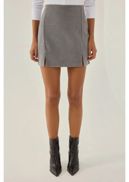 Kadın Yüksek Bel Yırtmaç Detaylı Mini Etek Grey