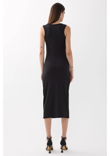 Kadın Burmalı Orta Boy Elbise Siyah