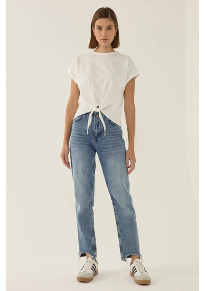 Kadın Basic Yuvarlak Yaka Kısa Tişört Tozlu Beyaz