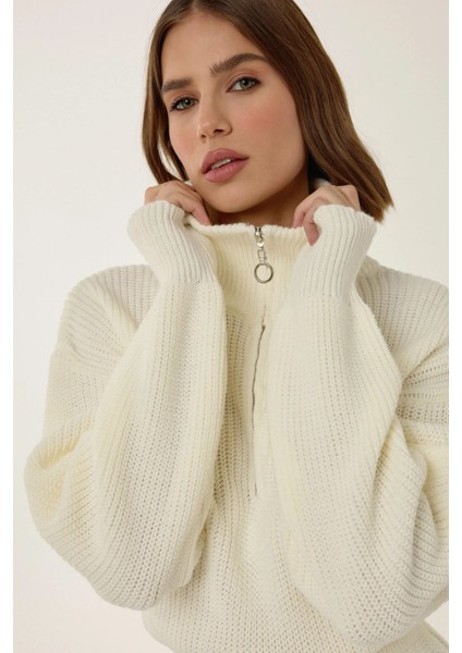 Kadın Bele Oturan Fermuar Yaka Fitilli Mini Triko Elbise Natural