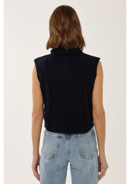 Kadın Saç Örgüsü Desenli Yüksek Yaka Örgü Süveter Kobalt Mavisi