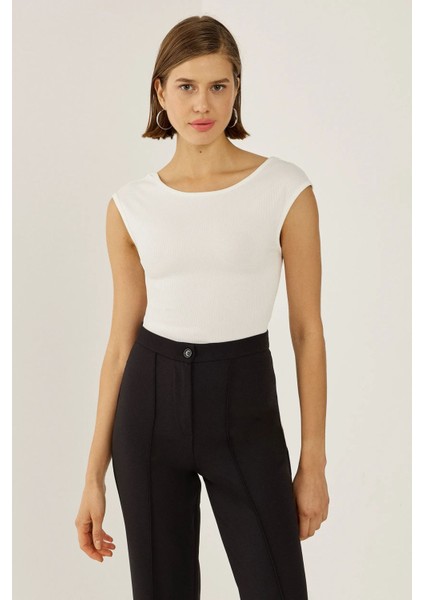 Kadın Sırtı Açık Crop Top Beyaz