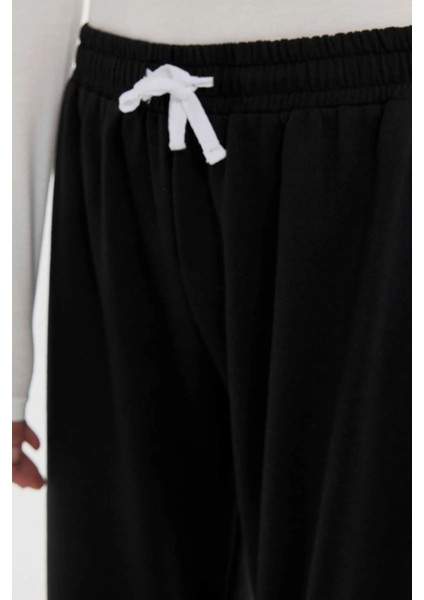Kadın Kalp Detaylı Pantolon Black