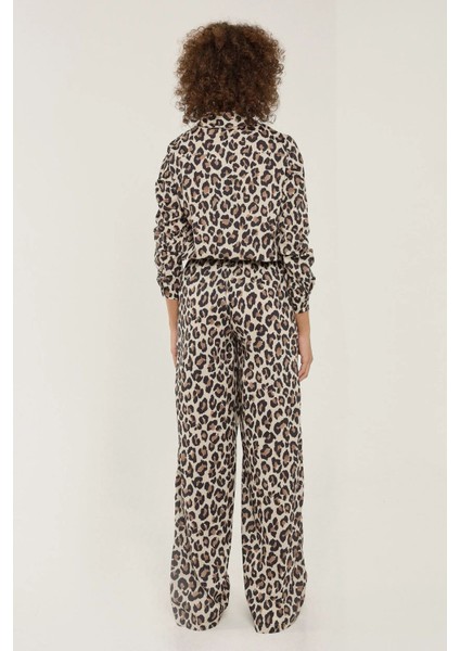 Kadın Leopar Desenli Düz Kesim Pantolon Brown