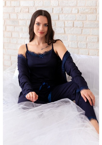 Sabahlıklı Dantel Detaylı Büyük Beden Pegasus Kadın Pijama Takımı-Çeyizlik Takım modelleri