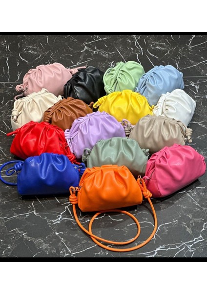 Kadın Büzgülü Omuz Çantası Krem fiyatları