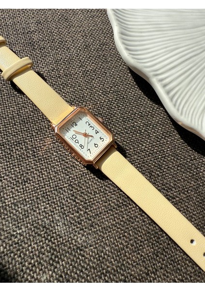 Retro Minimal Deri Kordon Vintage Kadın Kol Saati indirimleri