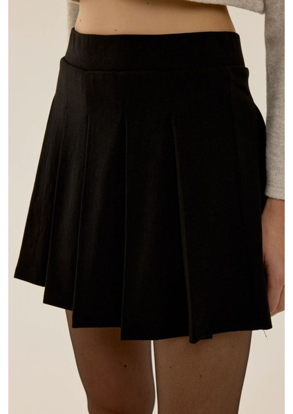 Kadın İçi Şortlu Pileli Mini Dokuma Etek Siyah