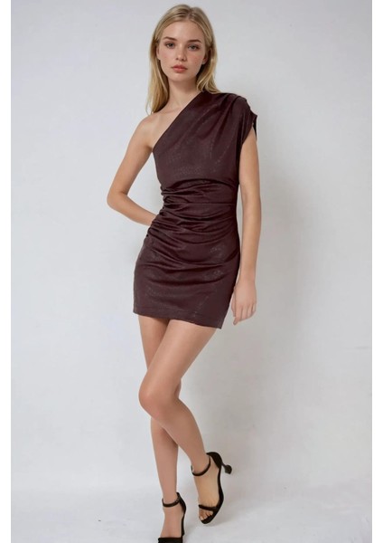 Kadın Tek Kollu Timsah Desenli Suni Deri Mini Elbise Brown