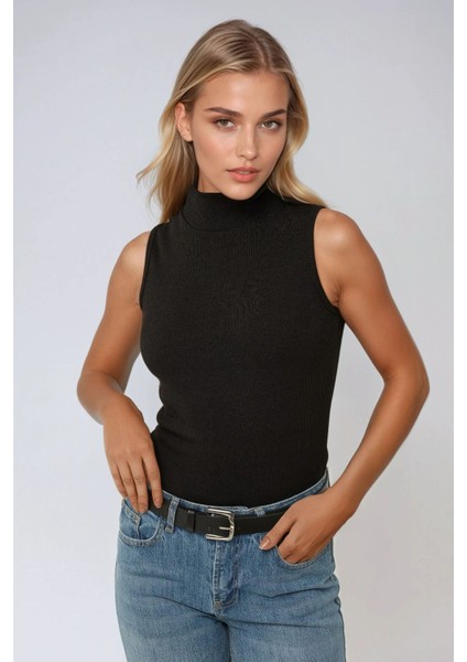 Kadın Slim Fit Dik Yaka Üst Black