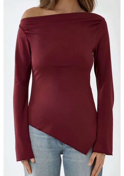 Kadın Kayık Yaka Drapeli Asimetrik Örme Bluz Red