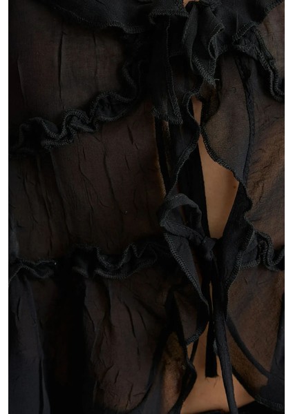 Kadın Fırfır Detaylı Önü Bağcıklı Tül Bluz Black