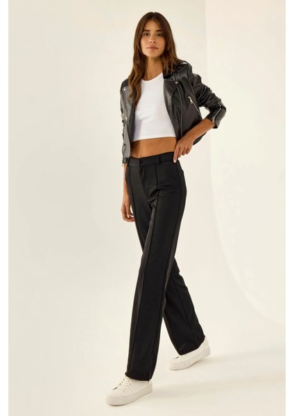 Kadın Düz Kesim Yüksek Bel Nervürlü Dokuma Pantolon Siyah