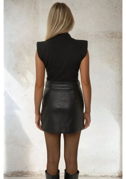 Kadın Cep Detaylı Mini Crocodile Desenli Deri Etek Black