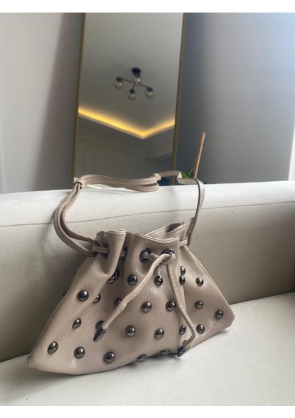 Kadın Rugan Taşlı Askılı Çanta