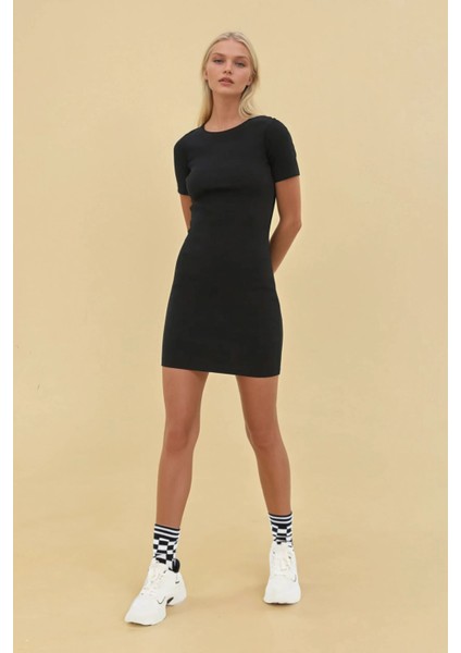 Kadın Bisiklet Yaka Kısa Kol Mini Elbise Black