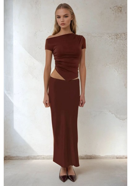 Kadın Soft Touch Drape Detaylı Asimetrik Üst Kestane Kahvesi