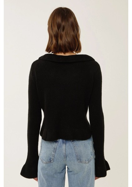 Kadın Rahat Kesim Volanlı Örme Hırka Siyah