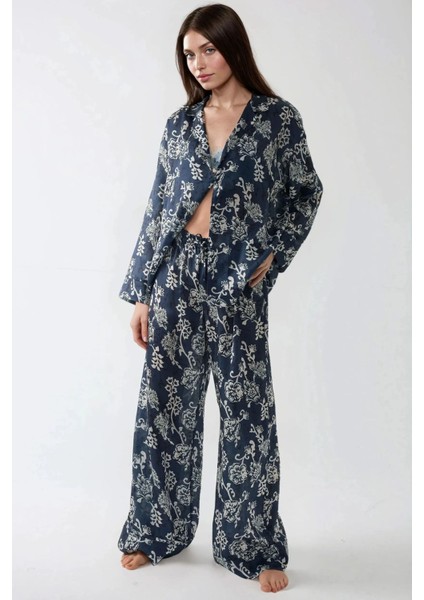Kadın Baskılı Saten Pijama Takımı Lacivert