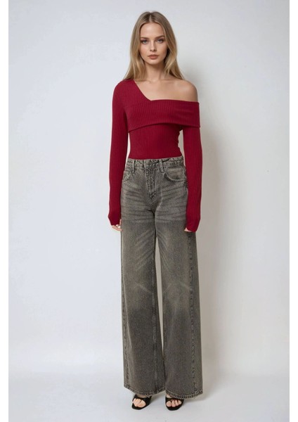 Kadın Asimetrik Yaka Fitilli Örme Bluz Red