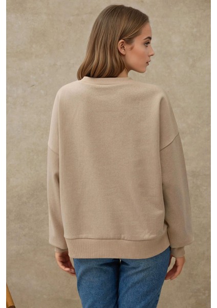 Kadın Oversize Bisiklet Yaka Basic Sweatshirt Natural