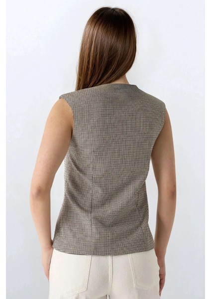 Kadın Kareli Desenli Bisiklet Yaka Yelek Multicolor