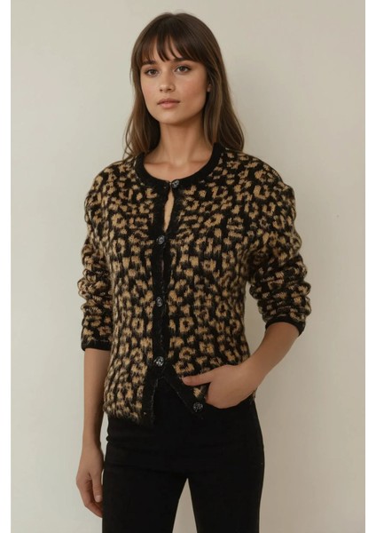 Kadın Relaxed Fit Leopar Desenli Triko Hırka Kestane Kahvesi