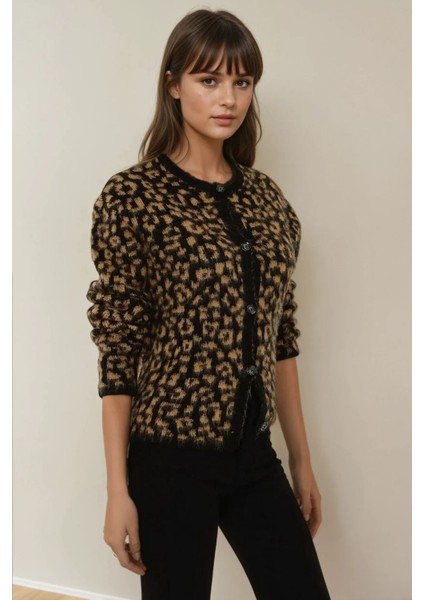 Kadın Relaxed Fit Leopar Desenli Triko Hırka Kestane Kahvesi
