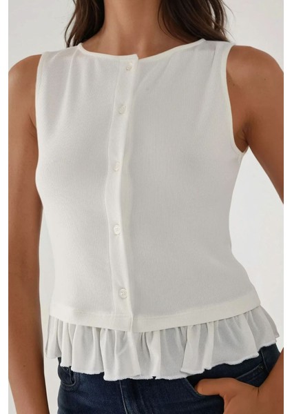 Kadın Fırfır Detaylı Dokulu Bisiklet Yaka Örme Bluz Beyaz