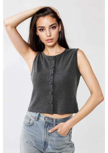 Kadın Düğme Detaylı Bisiklet Yaka Örme Kolsuz Yelek Grey indirimleri