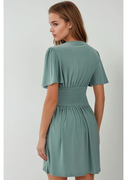 Kadın V Yaka Kısa Kol Büzgülü Mini Elbise Adaçayı Yeşili
