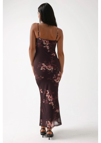 Kadın Desenli Askılı Bodycon Maxi Elbise Brown