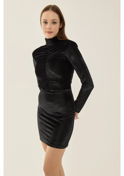 Kadın Vatkalı Kadife Mini Elbise Black