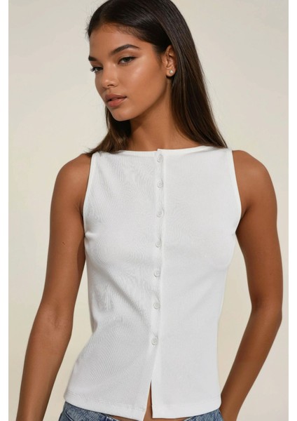 Kadın Düğmeli Fitted Bisiklet Yaka Örme Üst Beyaz