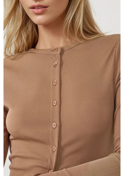 Kadın Düğmeli Uzun Kol Slim Fit Dokulu Örme Bluz Brown